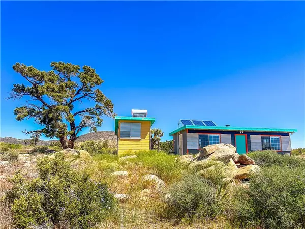Pioneertown, CA 92268,12345 Horseshoe TRL