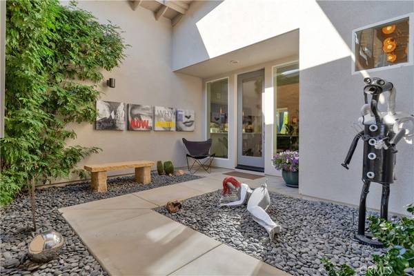 Palm Springs, CA 92262,622 Axis WAY
