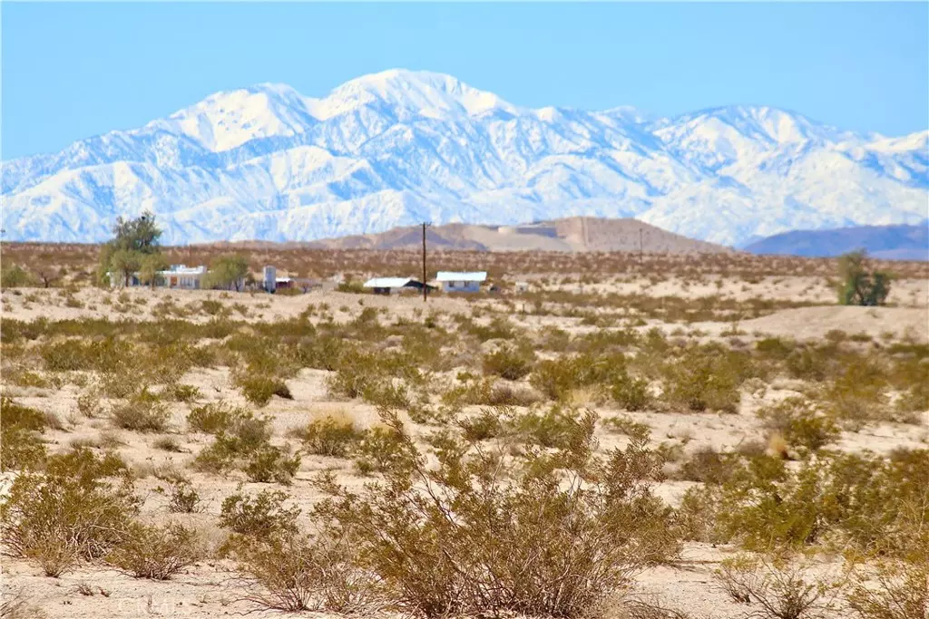 29 Palms, CA 92277,5 Topaz AVE