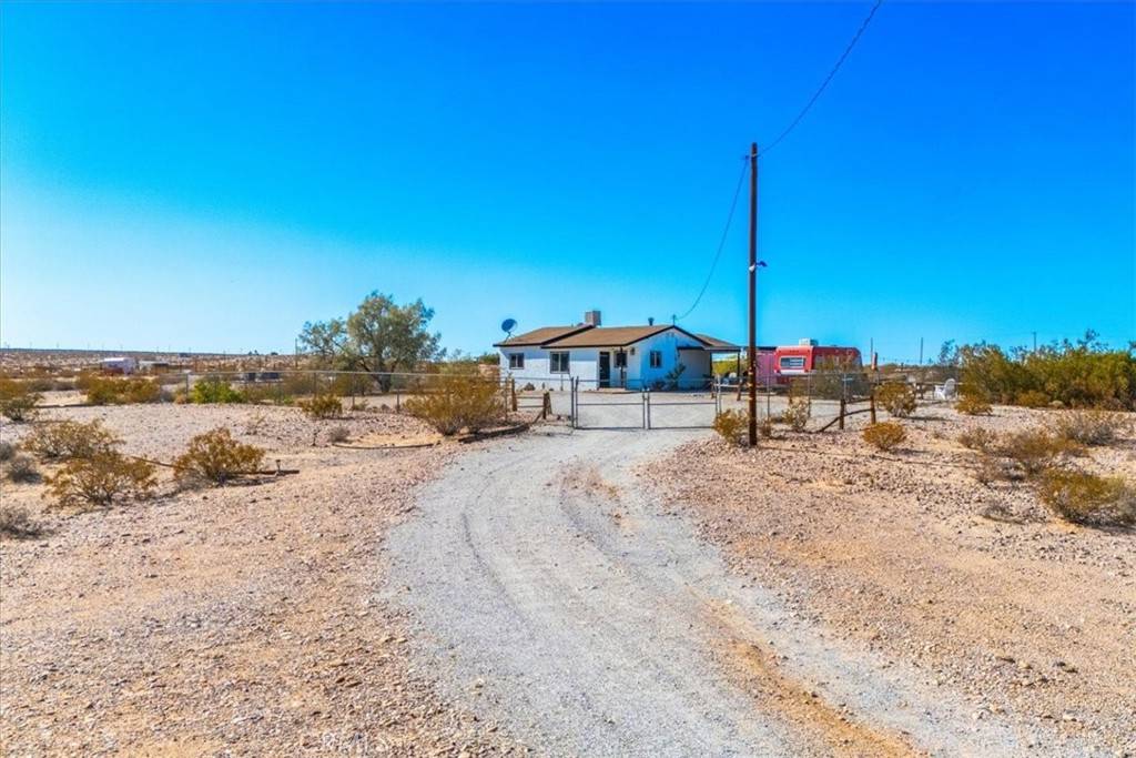 29 Palms, CA 92277,1560 Jackrabbit TRL
