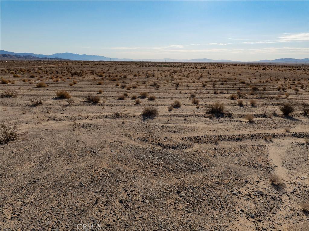 29 Palms, CA 92277,23 Valle Vista