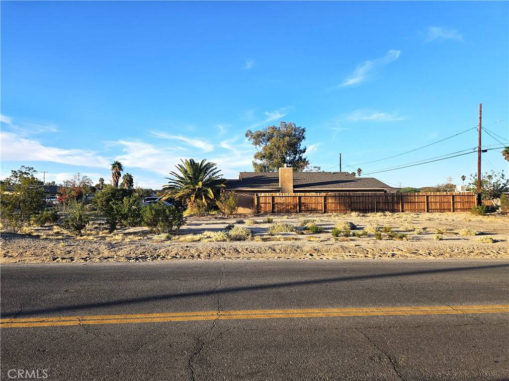 29 Palms, CA 92277,72020 El Paseo DR