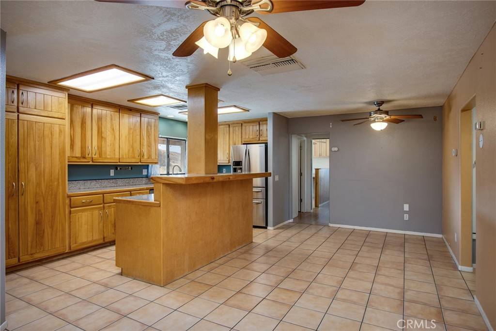 Morongo Valley, CA 92256,49624 Park AVE