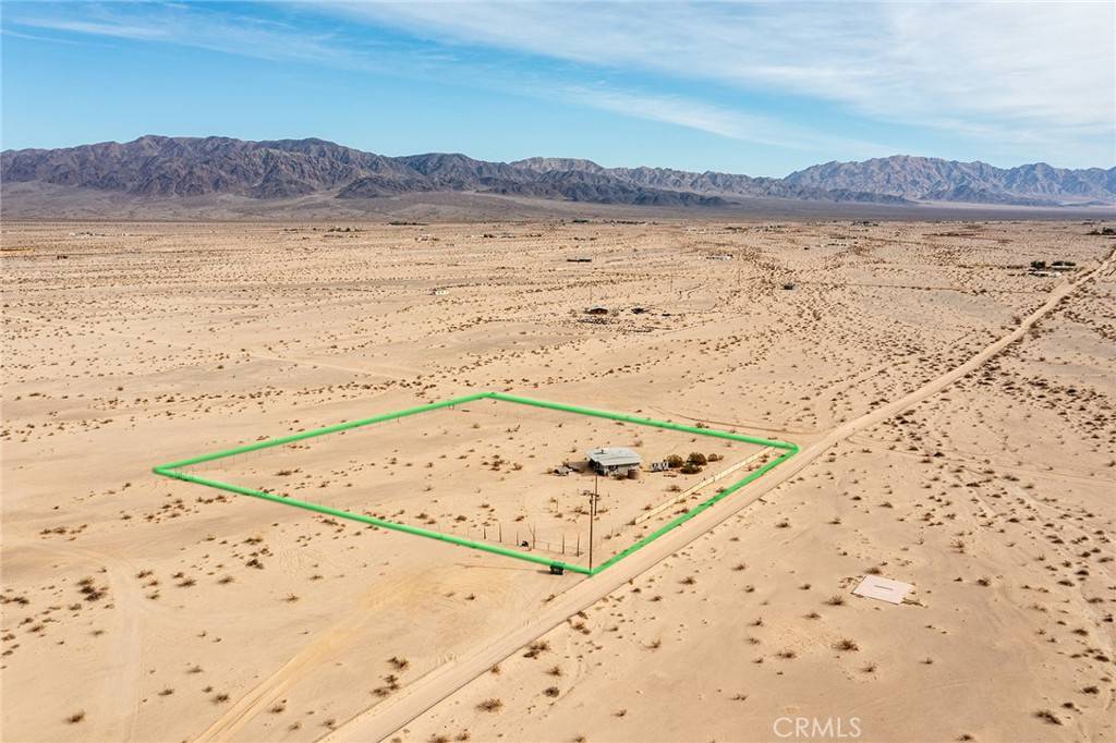 29 Palms, CA 92277,3676 Kern RD