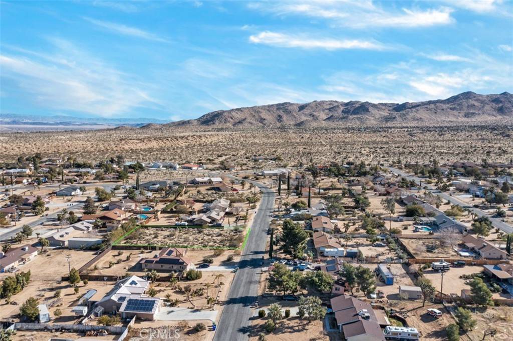 Yucca Valley, CA 92284,58320 Carlyle DR
