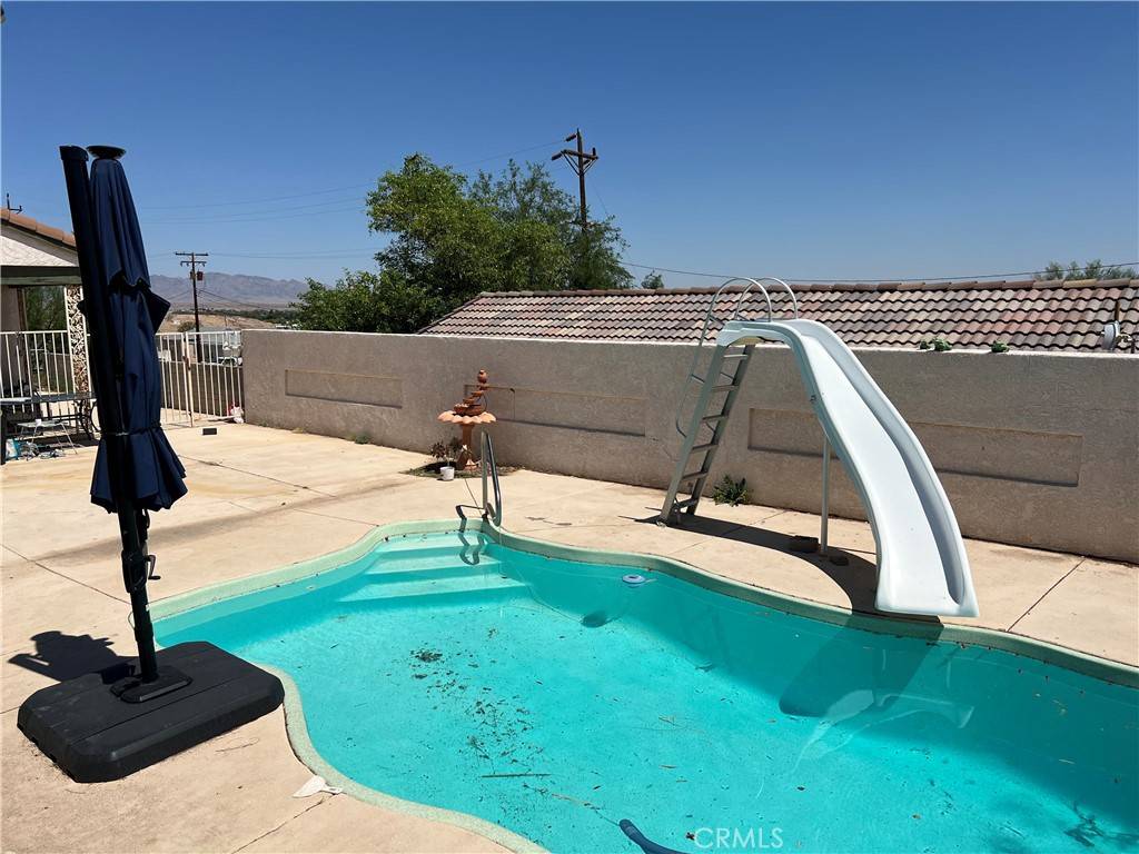 Needles, CA 92363,525 S L ST