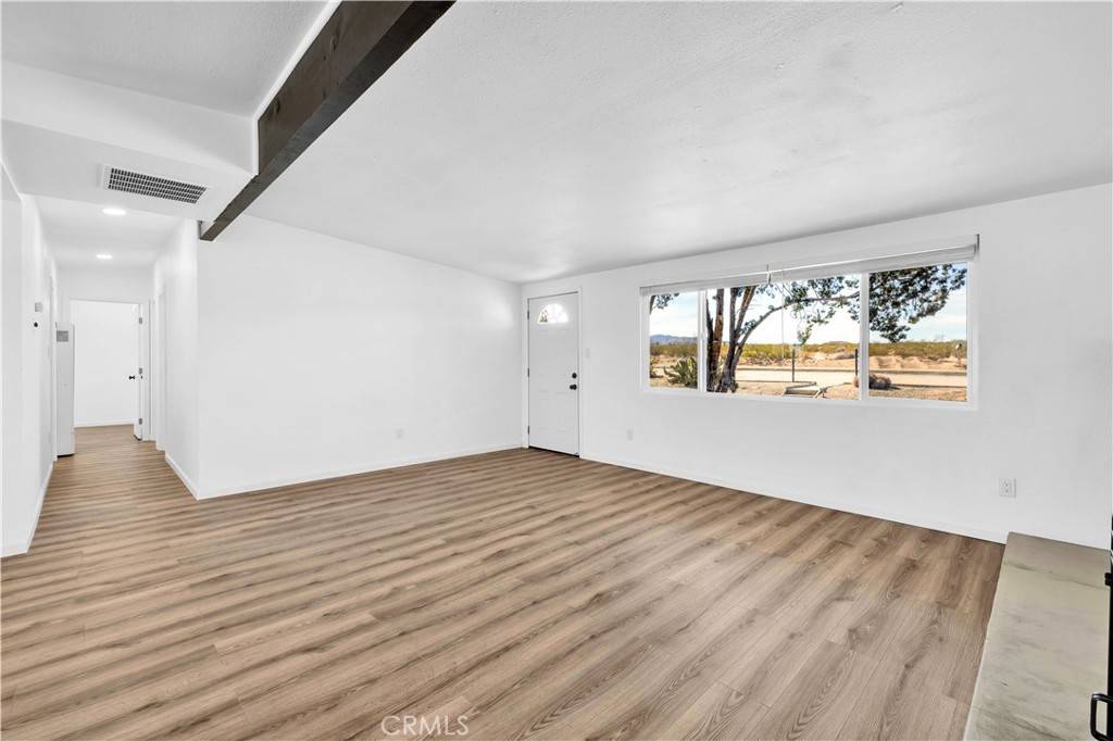 29 Palms, CA 92277,5447 Encelia DR