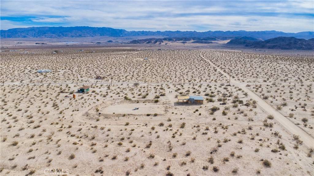 29 Palms, CA 92277,67722 Pole Line RD