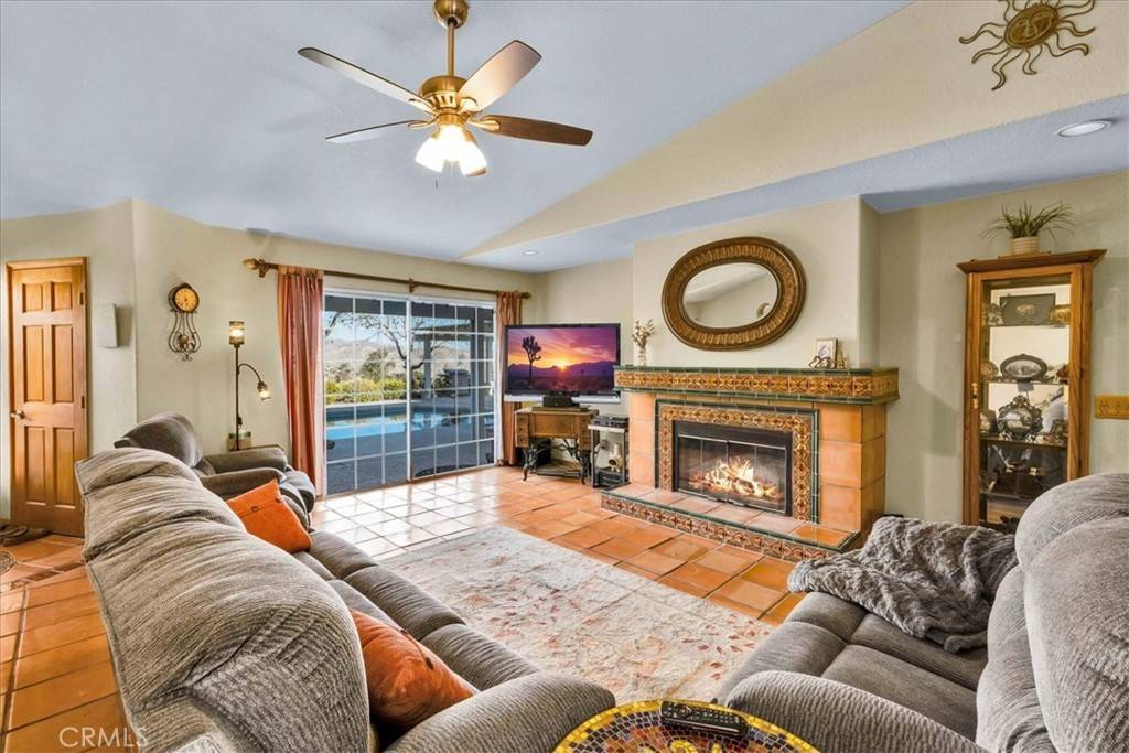 Morongo Valley, CA 92256,10341 Pinon AVE