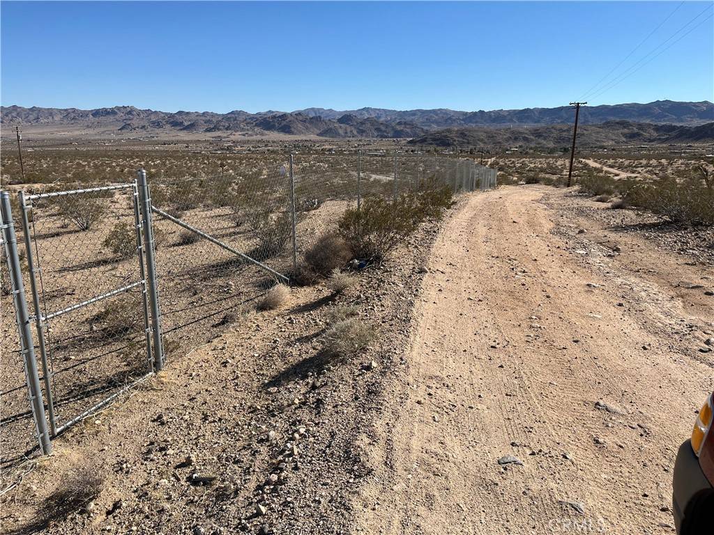 Joshua Tree, CA 92252,0 Cypress AVE