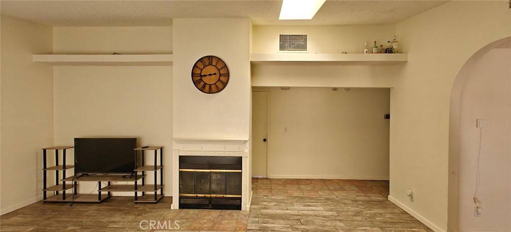 29 Palms, CA 92277,73736 Homestead DR