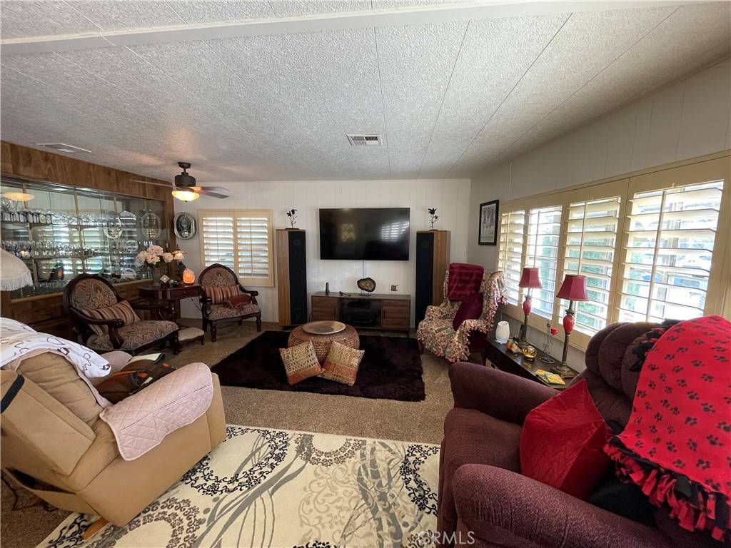Yucca Valley, CA 92284,7501 Palm AVE #70