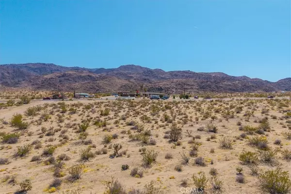 29 Palms, CA 92277,2323 29 Palms Hwy