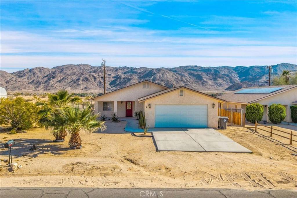 72183 El Paseo DR, 29 Palms, CA 92277