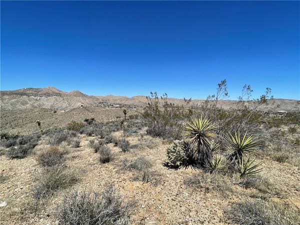 Yucca Valley, CA 92284,0 Hoopa Trl