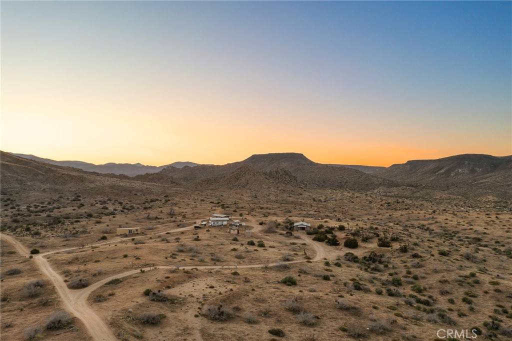Pioneertown, CA 92268,54559 Saratoga RD