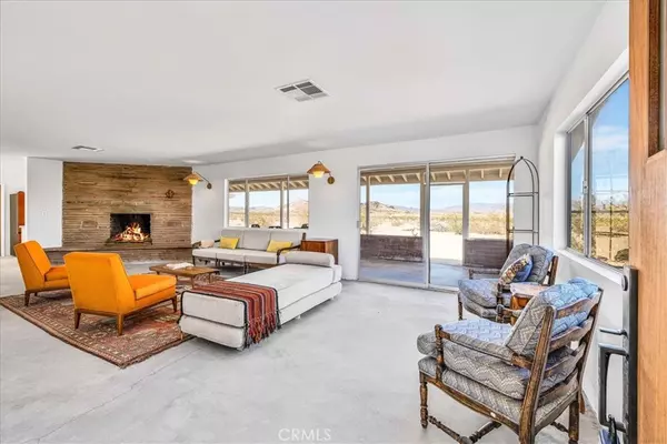 29 Palms, CA 92277,80282 Mesa DR