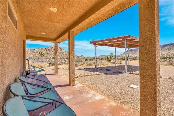 Pioneertown, CA 92268,53105 Chia TRL