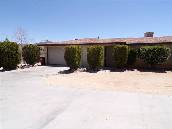 7576 Lucerne Vista AVE, Yucca Valley, CA 92284