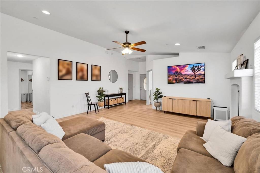 29 Palms, CA 92277,5947 Lupine AVE