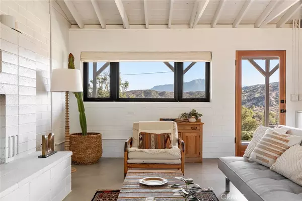 Morongo Valley, CA 92256,48575 Paradise AVE