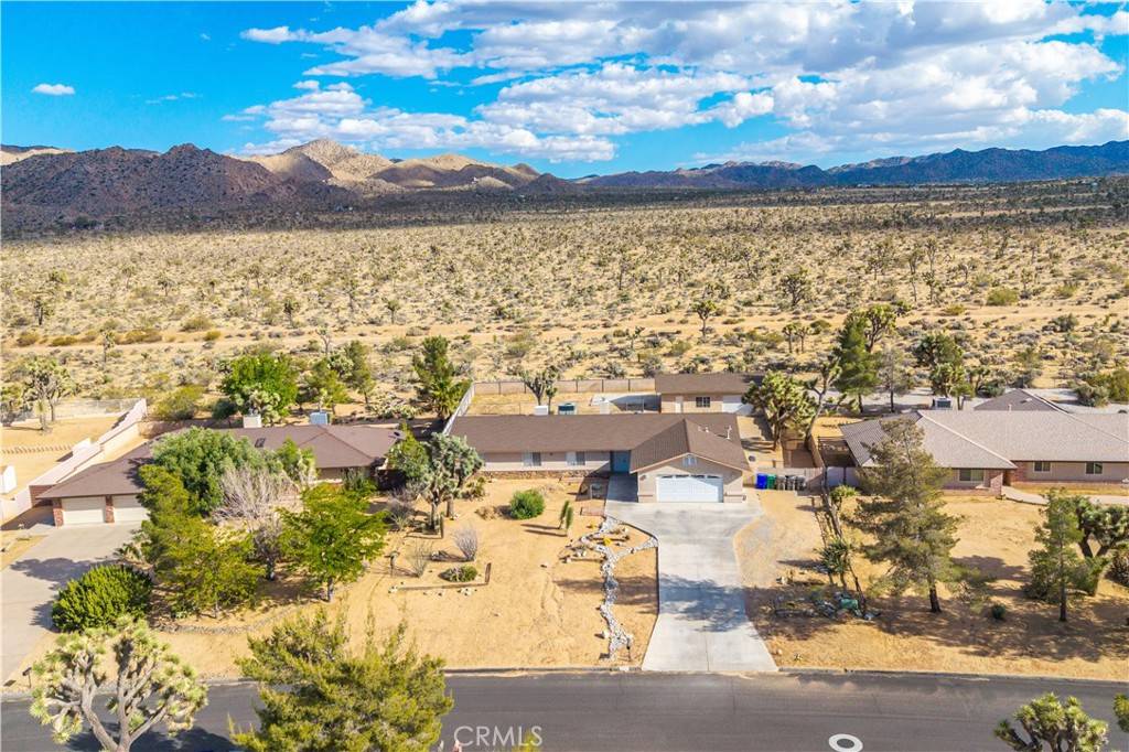 Yucca Valley, CA 92284,58957 Pueblo TRL