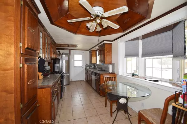 Yucca Valley, CA 92284,56819 Mountain View TRL