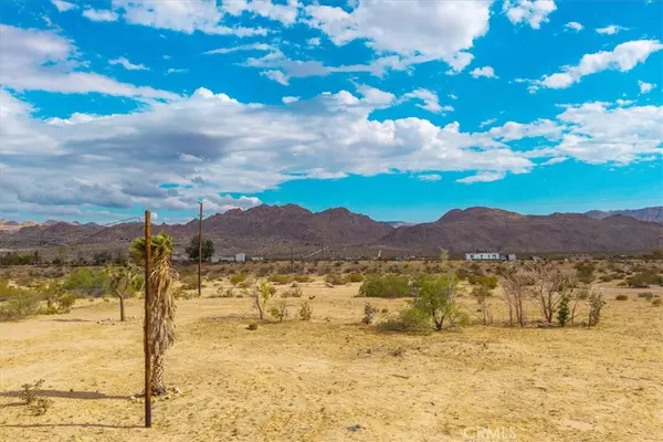 Joshua Tree, CA 92252,5858 Neptune RD