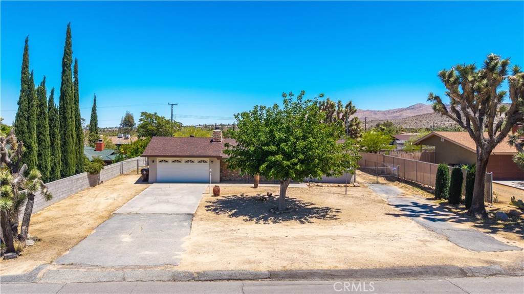 Yucca Valley, CA 92284,7599 Joshua LN