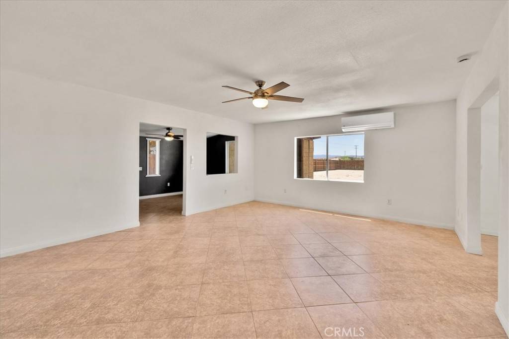 29 Palms, CA 92277,73858 Valle Vista RD