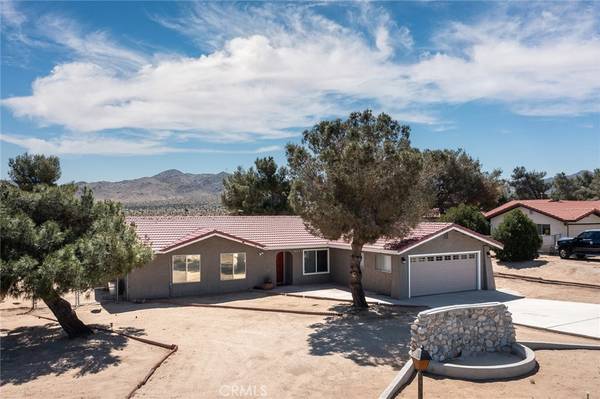 8723 Palomar AVE, Yucca Valley, CA 92284