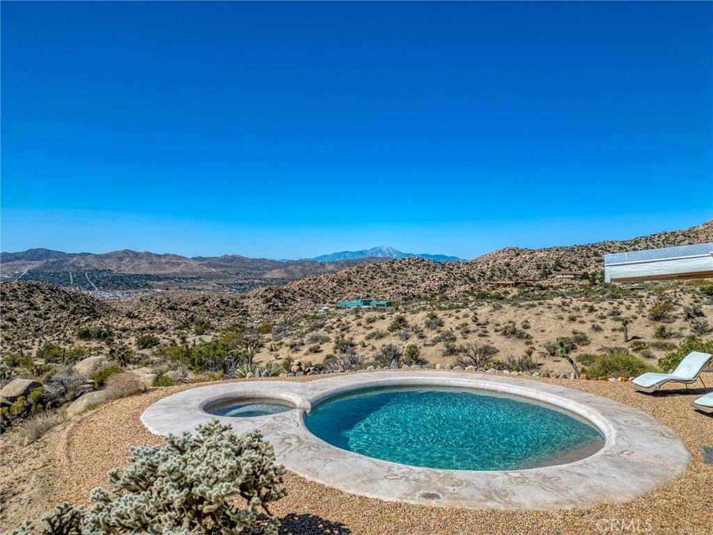 Yucca Valley, CA 92284,56714 Nelson AVE