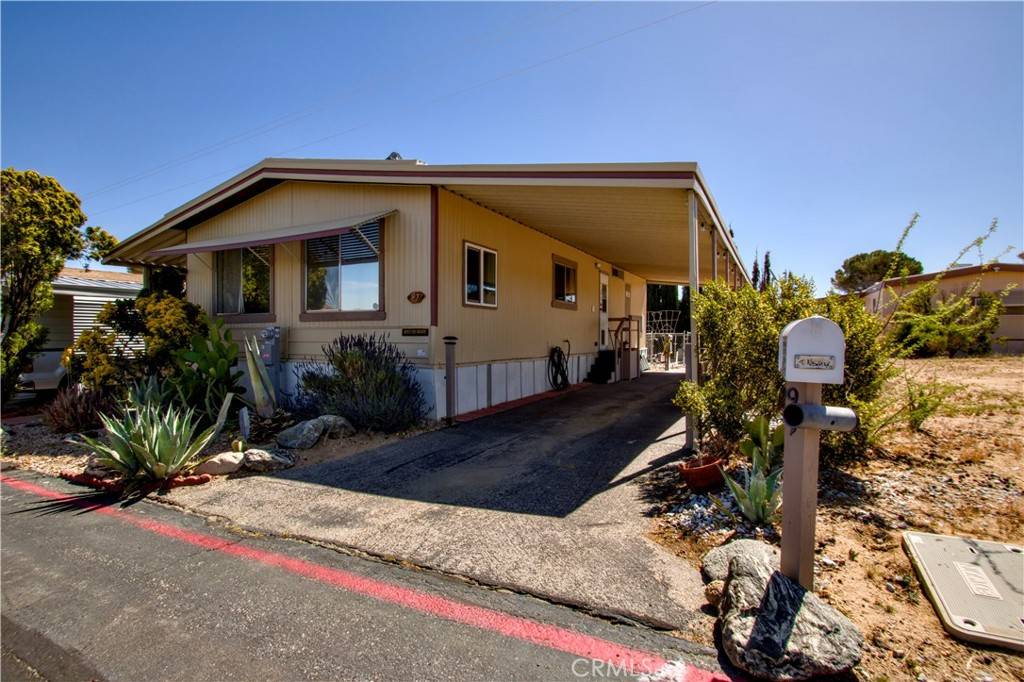 Yucca Valley, CA 92284,7425 Church Street #97