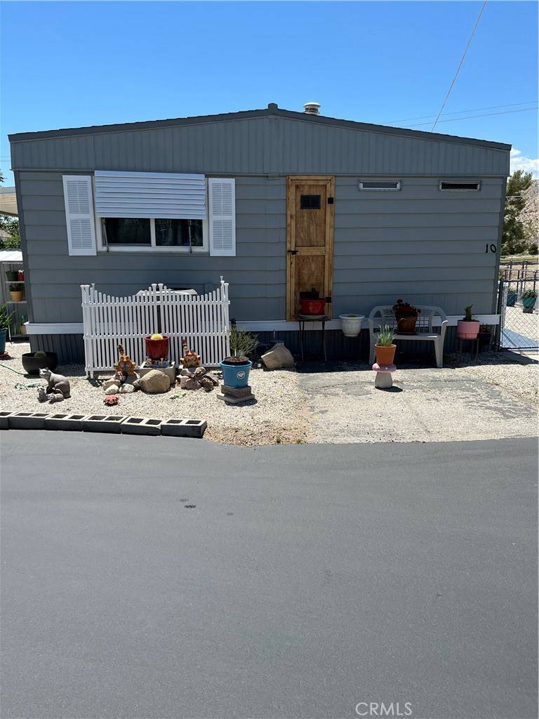 Yucca Valley, CA 92284,55524 Yucca TRL #10