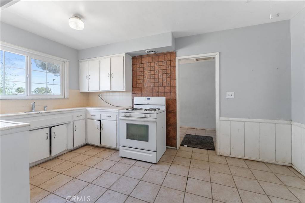 Littlerock, CA 93543,35921 80th ST E