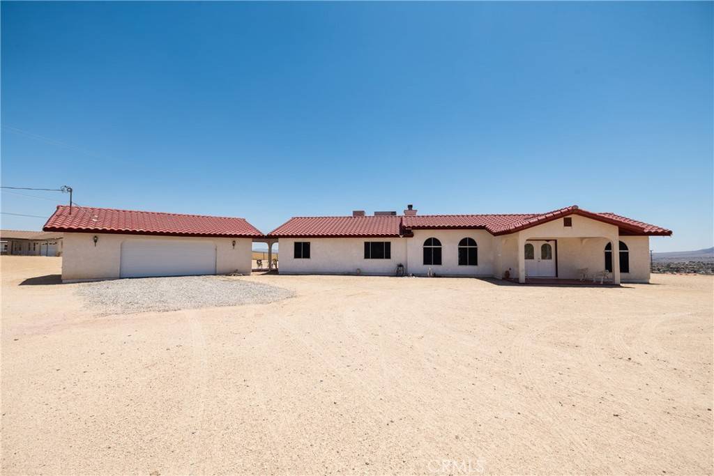 29 Palms, CA 92277,6333 Carodean RD