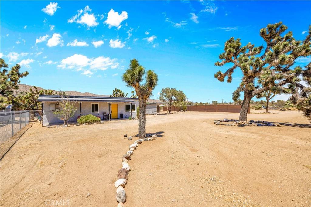Yucca Valley, CA 92284,56565 Antelope TRL