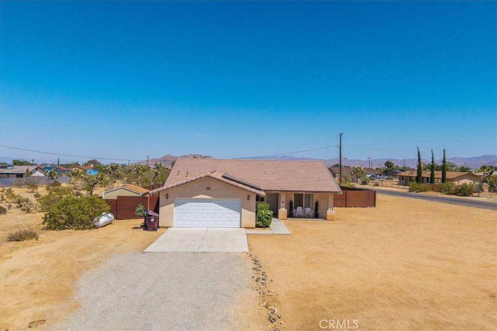 Yucca Valley, CA 92284,3715 Surrey