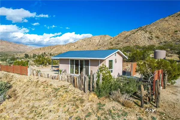 Morongo Valley, CA 92256,9271 S Samel RD