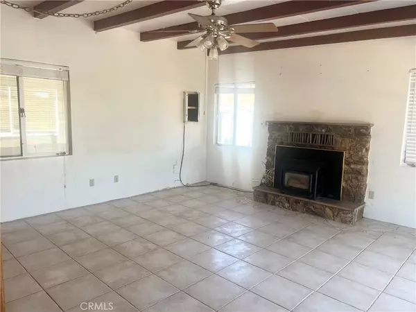 Joshua Tree, CA 92252,6124 El Reposo ST