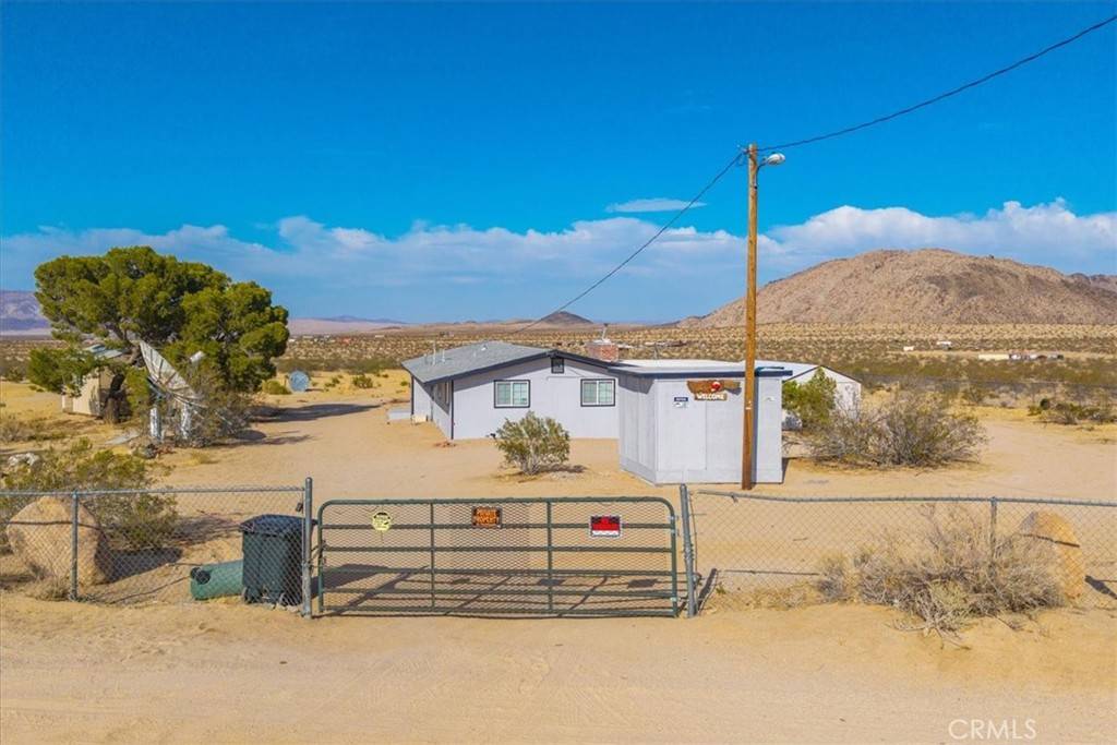 Landers, CA 92285,4773 Shawnee TRL