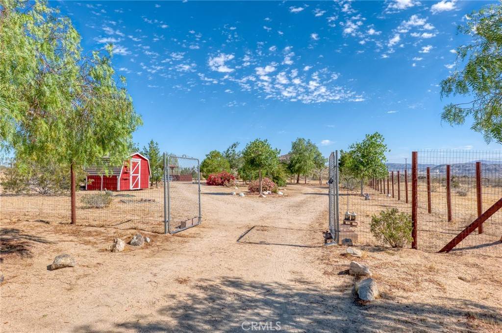 Landers, CA 92285,0 Kicks