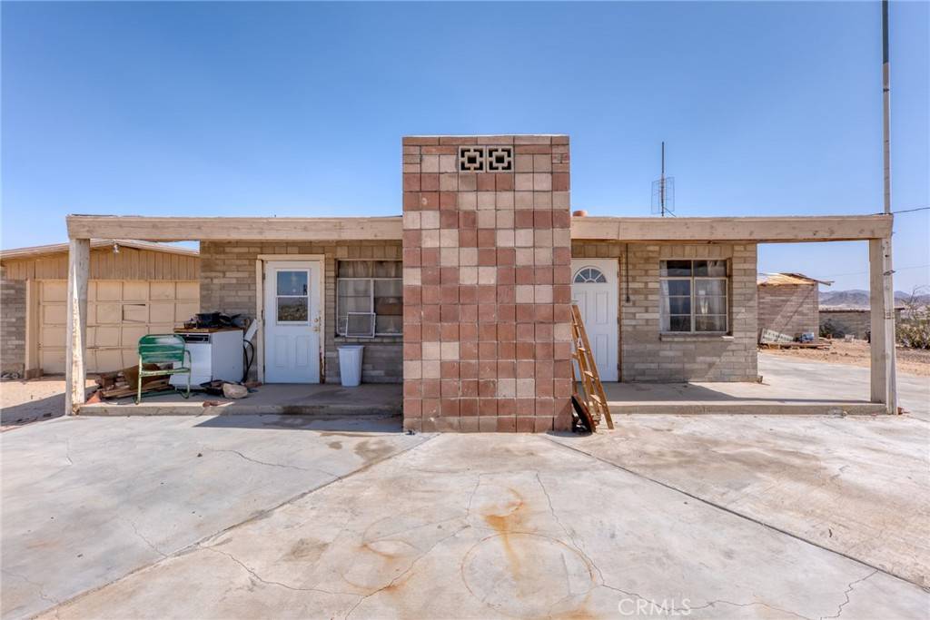 29 Palms, CA 92277,72082 Winters RD