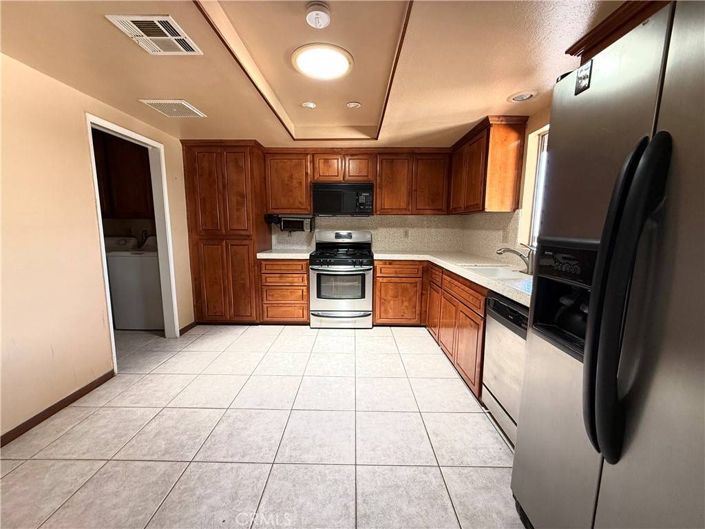 Desert Hot Springs, CA 92240,12475 Highland AVE