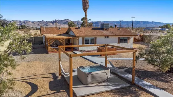 Joshua Tree, CA 92252,63608 Jadeite ST