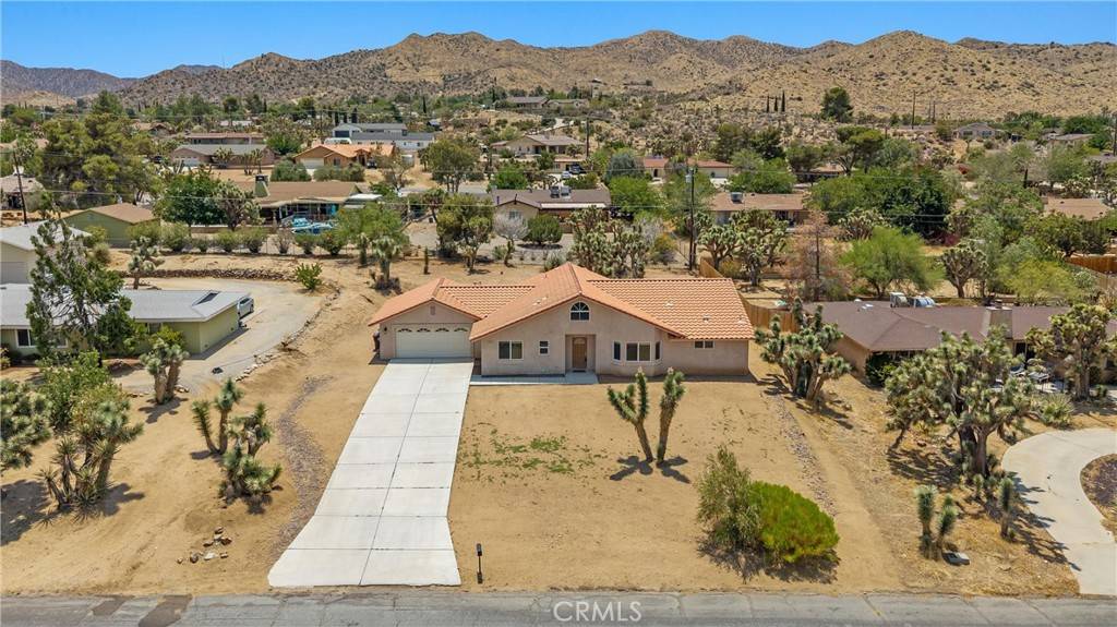 Yucca Valley, CA 92284,56595 Desert Gold DR