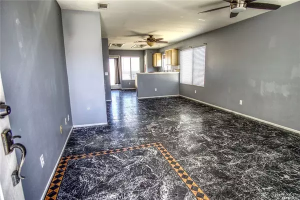 29 Palms, CA 92277,71502 Florida DR