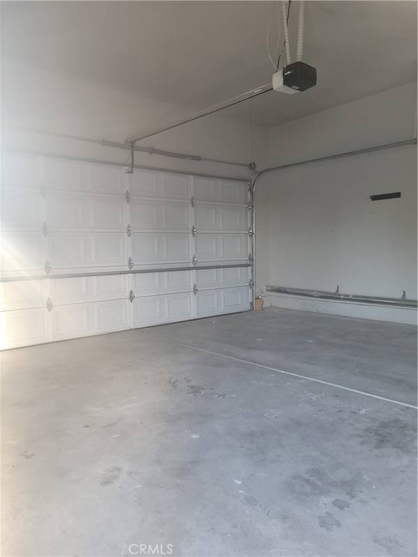 29 Palms, CA 92277,6446 Palm View AVE