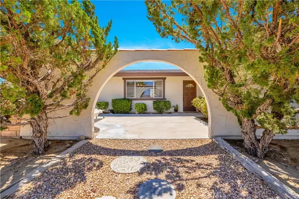 Yucca Valley, CA 92284,58327 Joshua DR