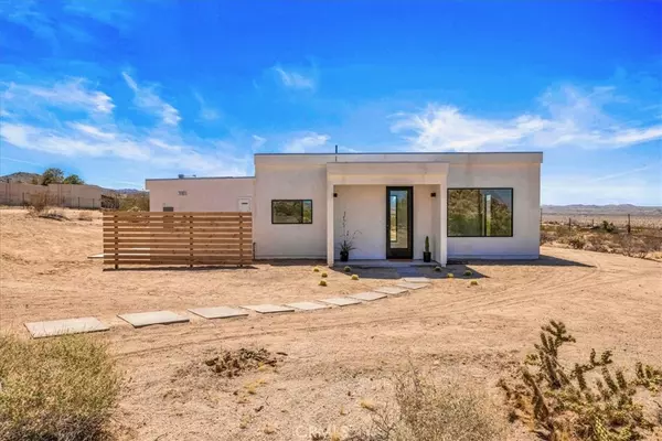 Joshua Tree, CA 92252,7192 Mount Shasta AVE